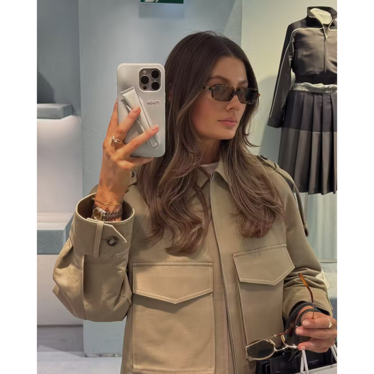 Jacheta scurtă elegantă și versatilă pentru femei, cu buzunare spațioase