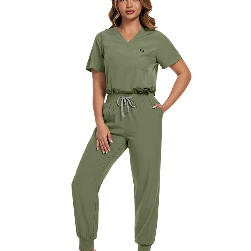 Comfortable & Breathable — Women’s Scrubs Set 🩺✨