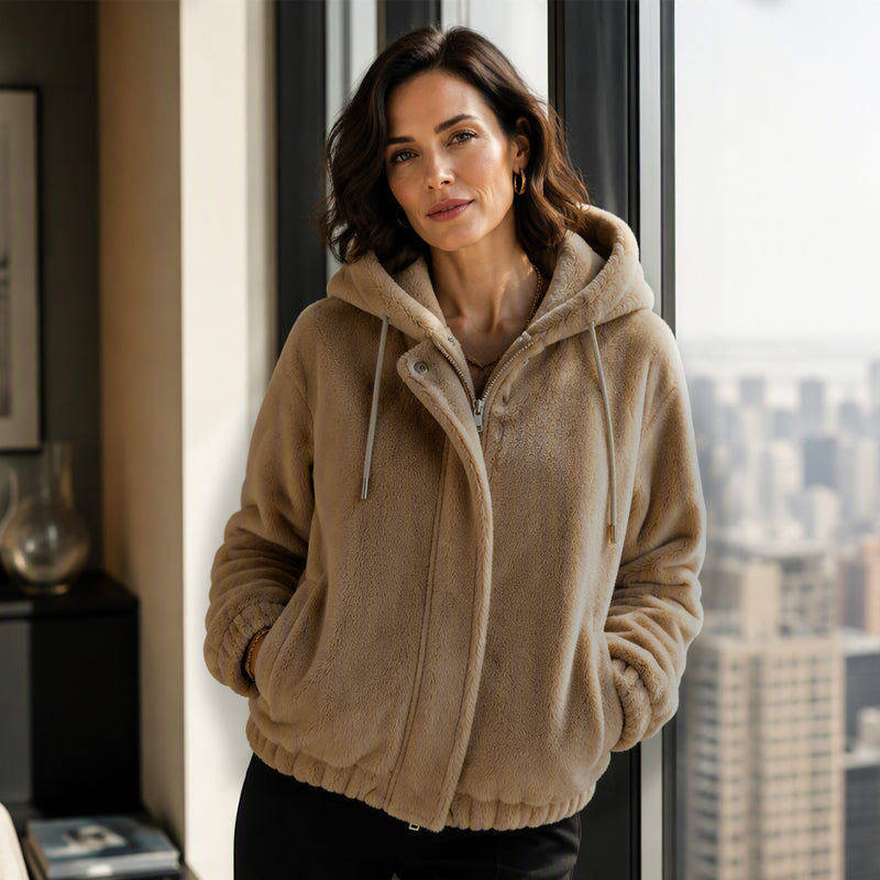 Stay Cosy This Winter — Women’s Hooded Jacket 🧥❄️