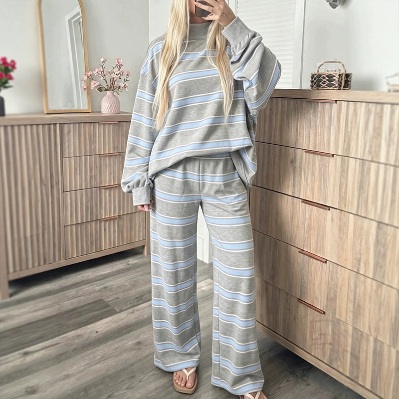 Striped Mock Neck & Wide-Leg — Women’s Top & Pants Set 👚👖