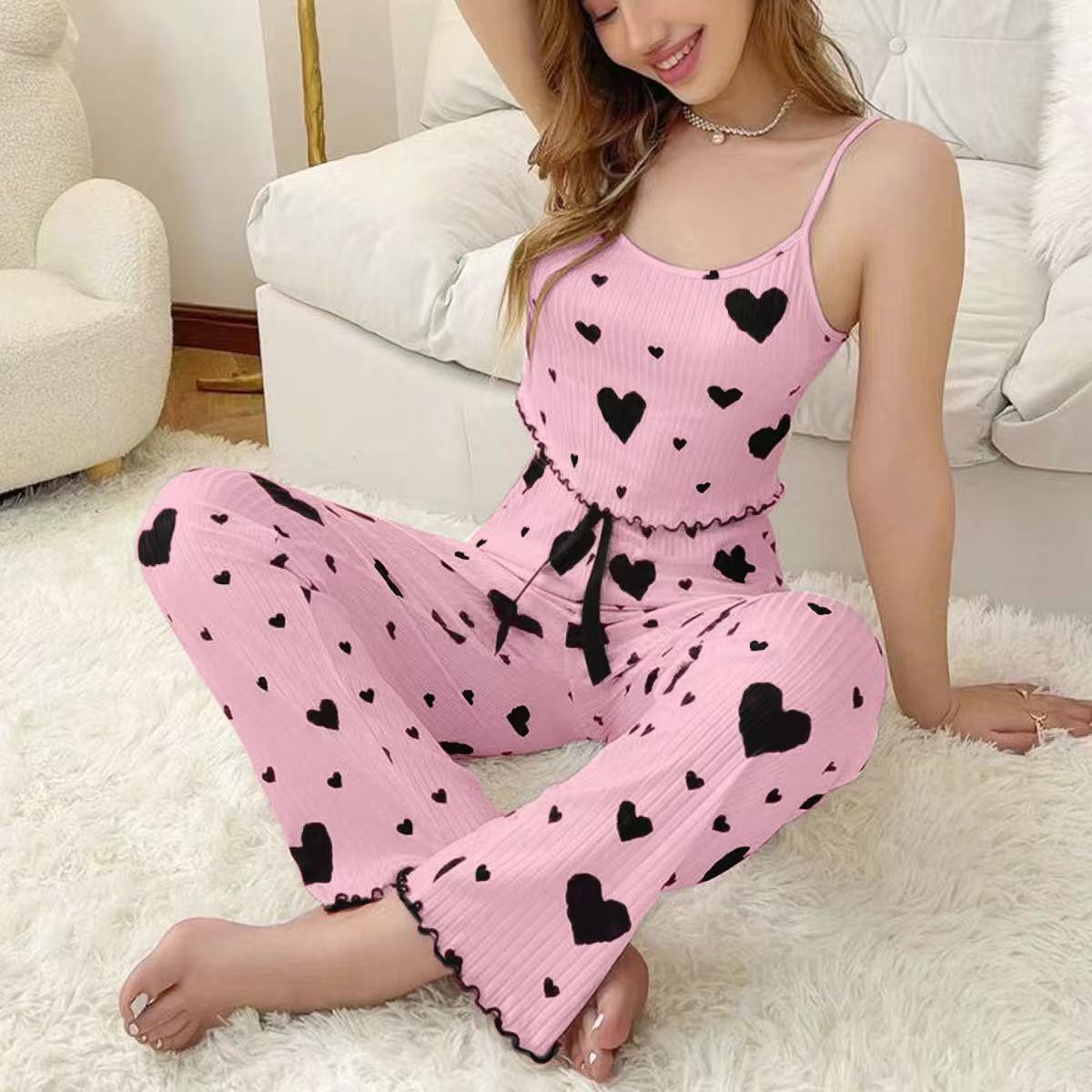 💖 Women's 2-Piece Ribbed Pajama Set | Heart-Print Cami & Long Pants – Cozy Loungewear for Sweet Nights ✨