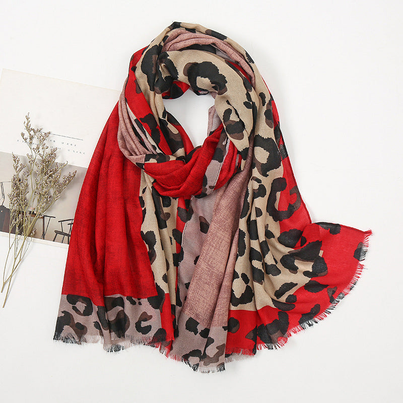 ✨ Women's Leopard Print Shawl Scarf: Lightweight, Versatile & Effortlessly Chic 🐆